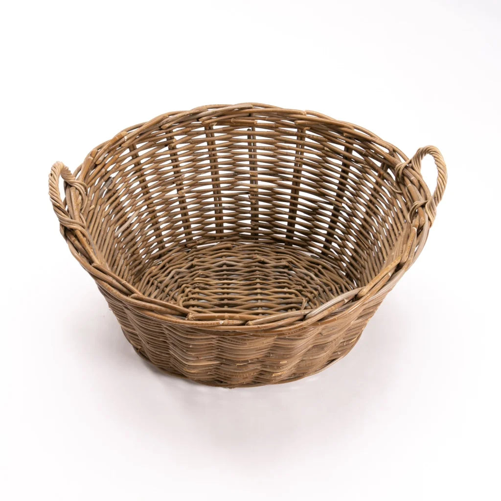 decofurn-furniture-oval-laundry-basket-903.jpg
